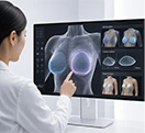 查看3D模拟画面的医疗人员